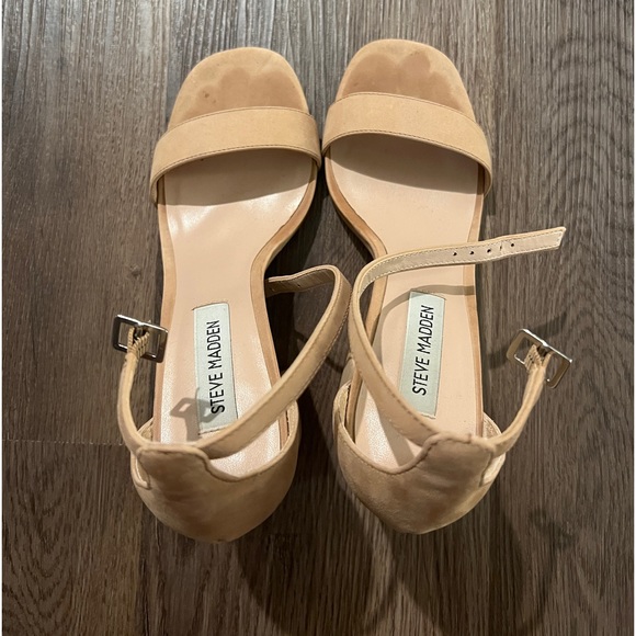 Steve Madden Women's Tiaa Heeled Sandal size 7.5 - Picture 4 of 6